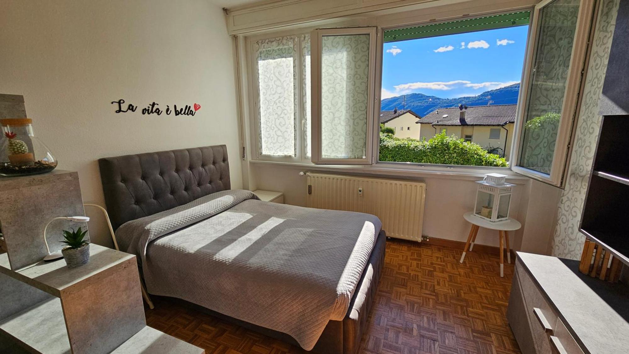 Dana'S House Apartment Campione dʼItalia Exterior foto